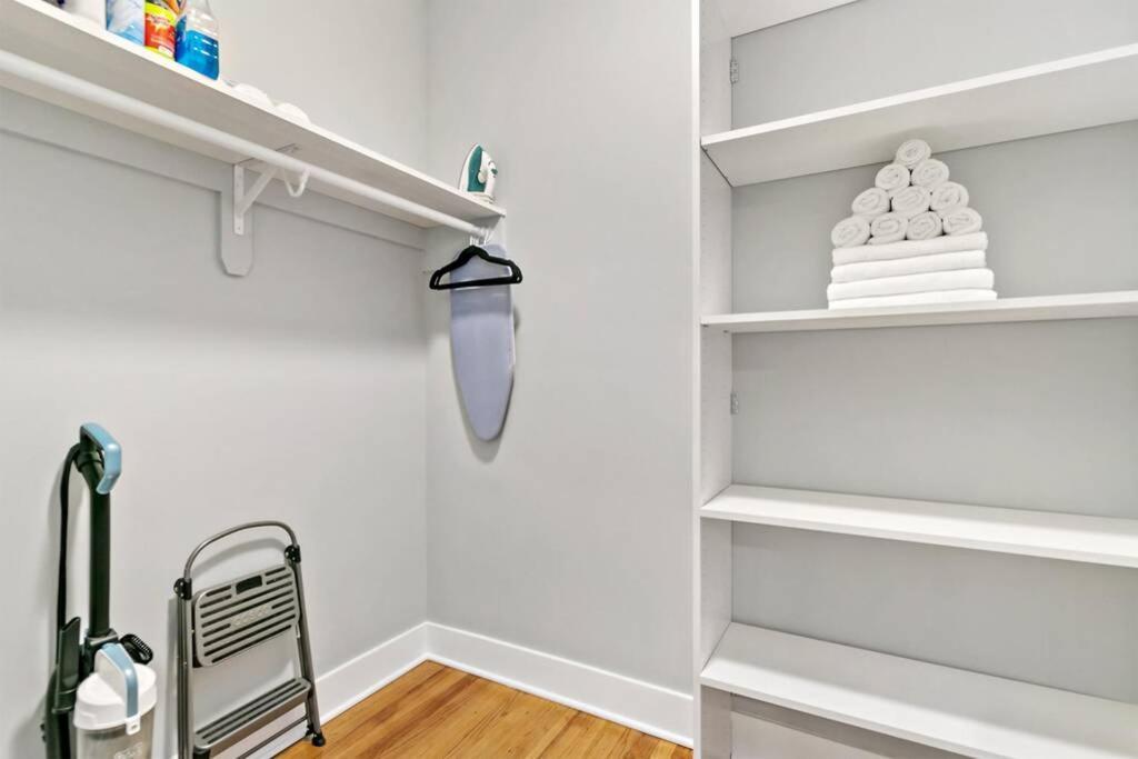 Well-Furnished 1Br Apt In Popular Spot - Belmont J3 芝加哥 外观 照片