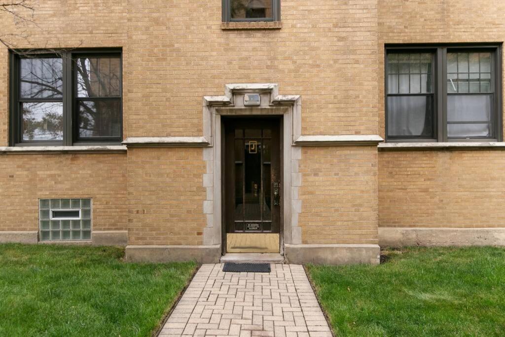 Well-Furnished 1Br Apt In Popular Spot - Belmont J3 芝加哥 外观 照片